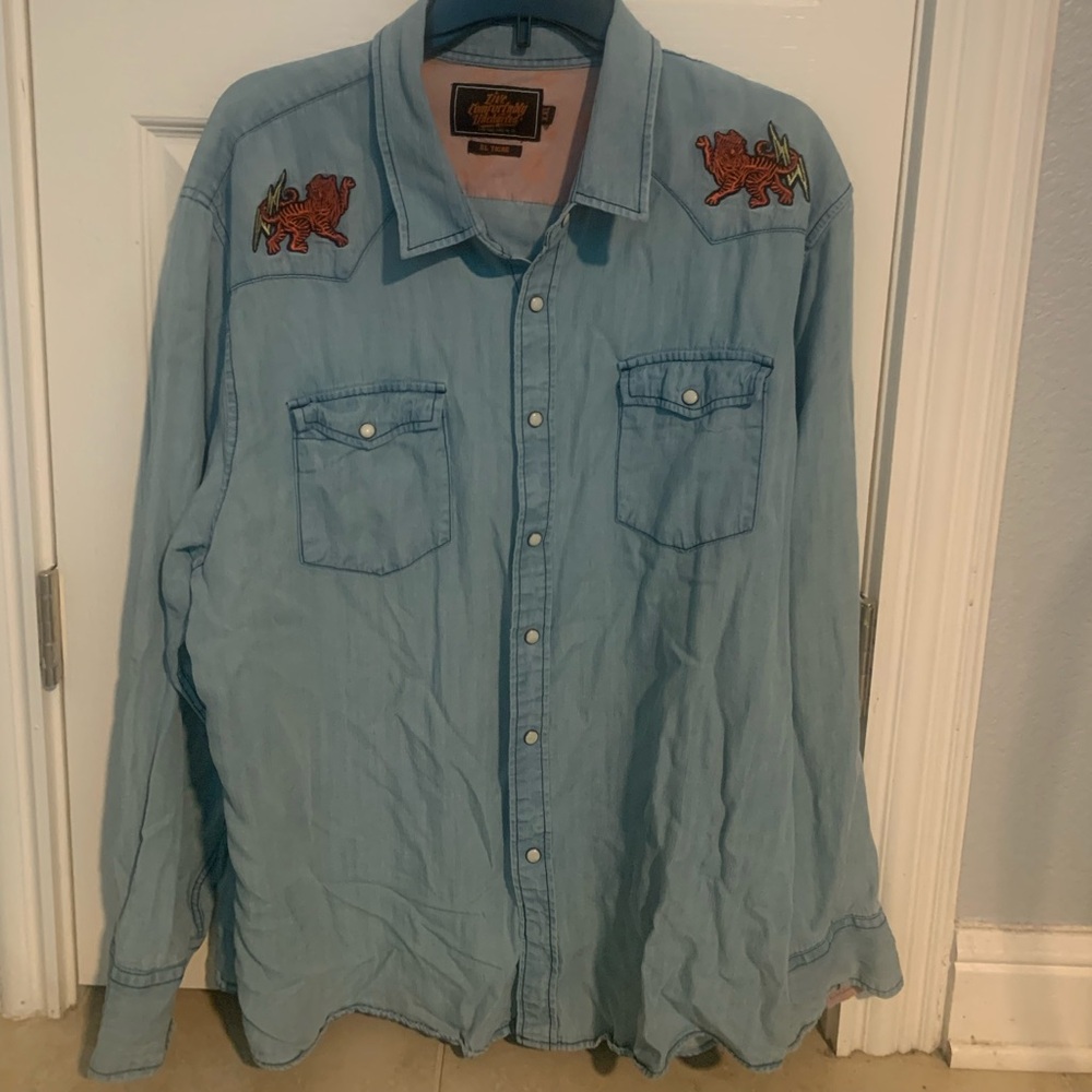 Button-Down Low Tide Thread Co. Men’s Long Sleeve
